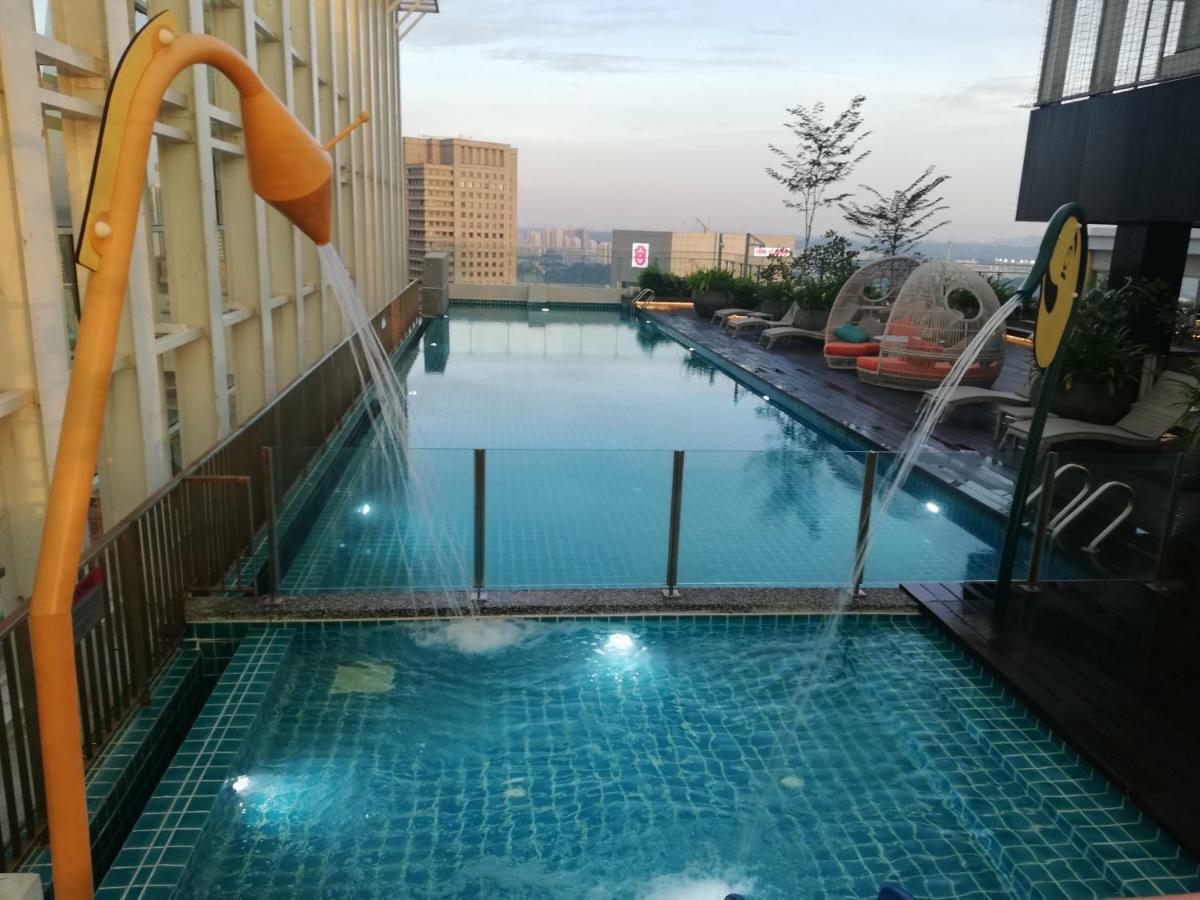 Suasana Jb At Jb Center Luxury Modern & Rustic 1Br Apt For Bussiness,Vacation Trips Johor Bahru Bagian luar foto